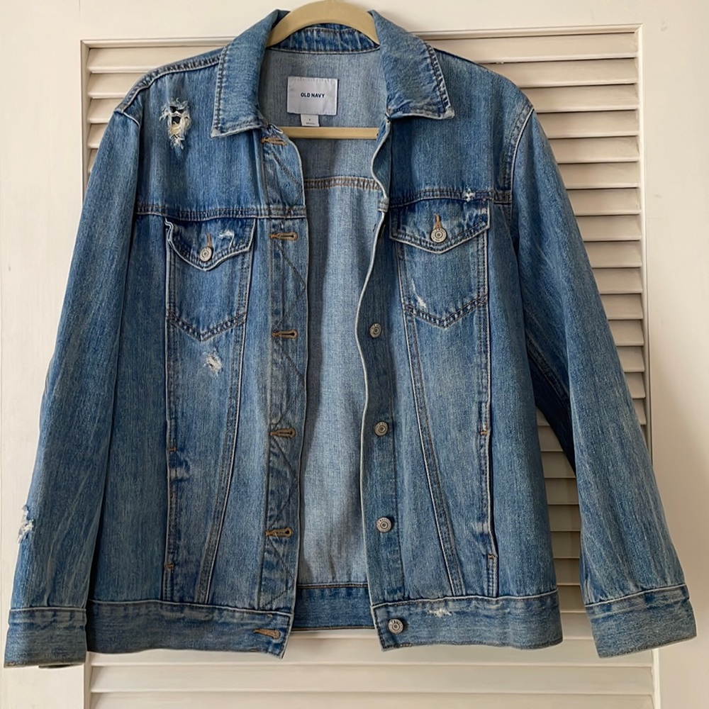 Old Navy Distressed Oversized Denim Jean Jacket EUC Sz Small